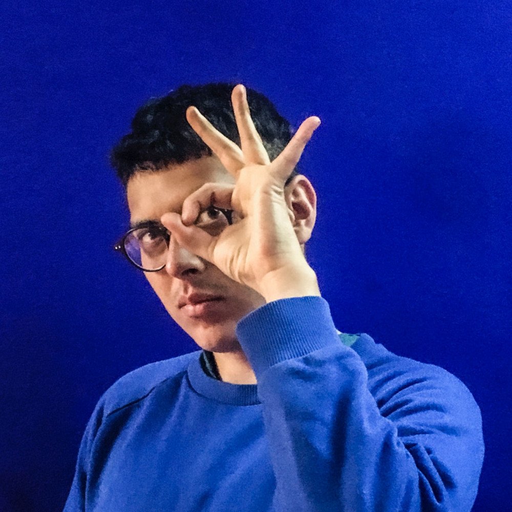 Provoking Anomalies in Predictive Streams